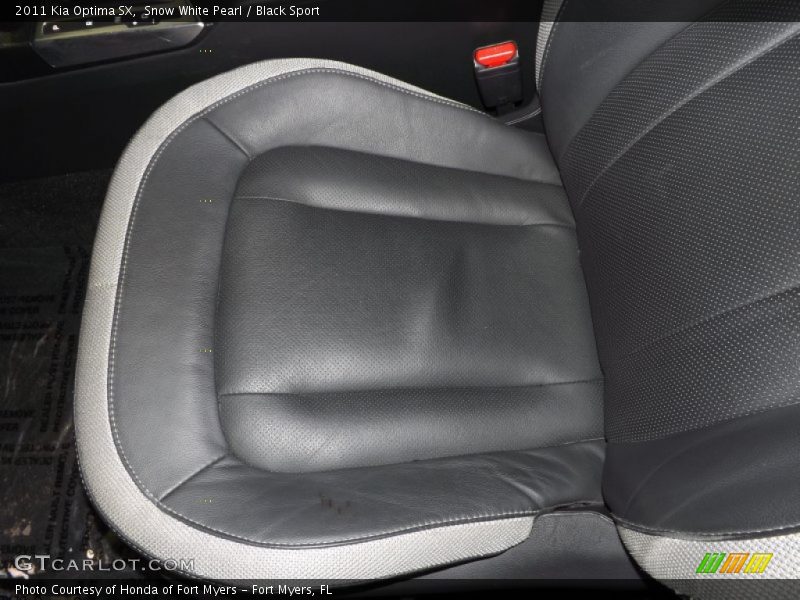 Snow White Pearl / Black Sport 2011 Kia Optima SX