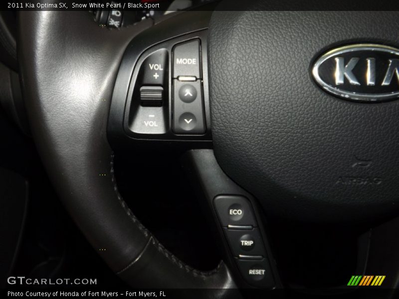 Snow White Pearl / Black Sport 2011 Kia Optima SX