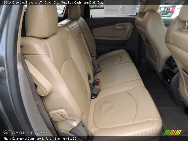 Cyber Gray Metallic / Cashmere/Dark Gray 2009 Chevrolet Traverse LT