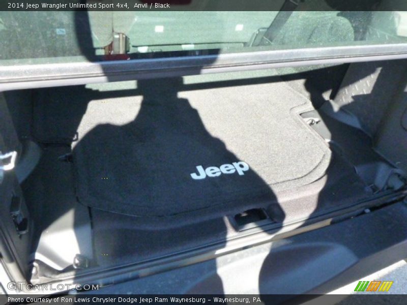 Anvil / Black 2014 Jeep Wrangler Unlimited Sport 4x4