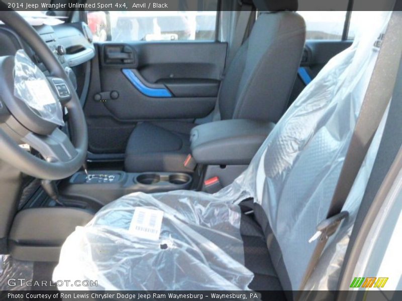 Anvil / Black 2014 Jeep Wrangler Unlimited Sport 4x4