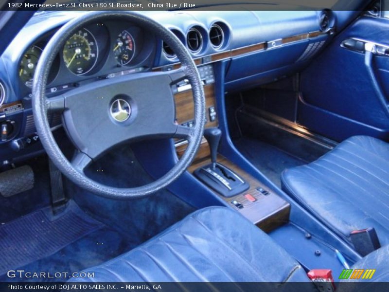  1982 SL Class 380 SL Roadster Blue Interior