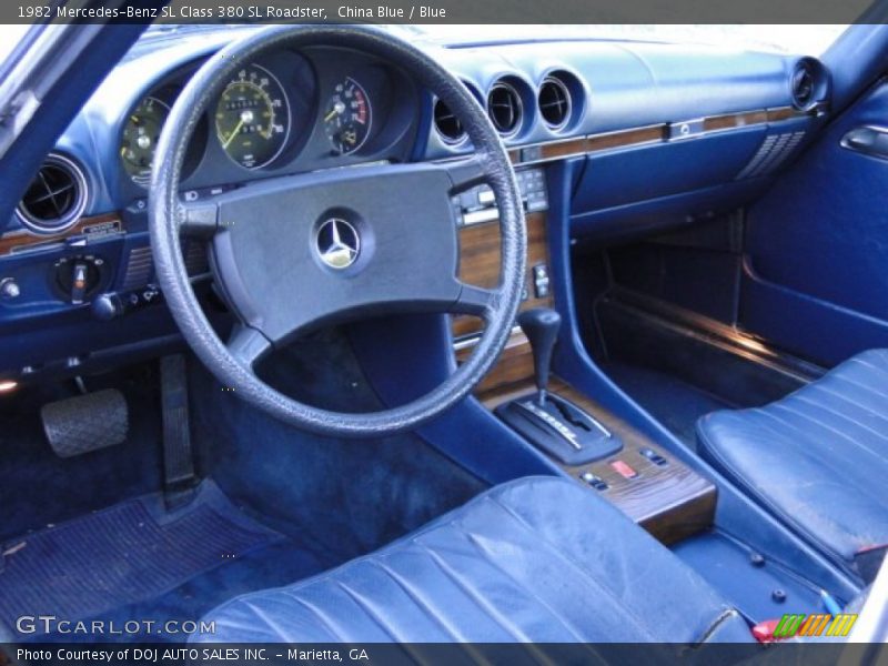  1982 SL Class 380 SL Roadster Blue Interior