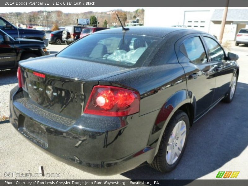 Black Clear Coat / Black 2014 Dodge Avenger SE