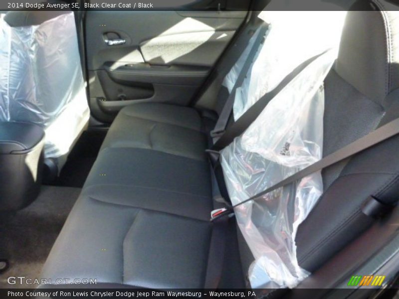 Black Clear Coat / Black 2014 Dodge Avenger SE
