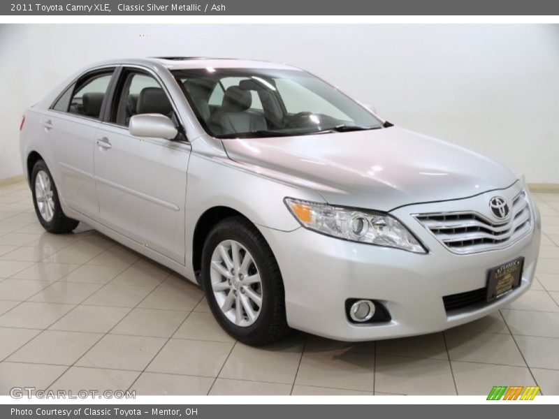 Classic Silver Metallic / Ash 2011 Toyota Camry XLE