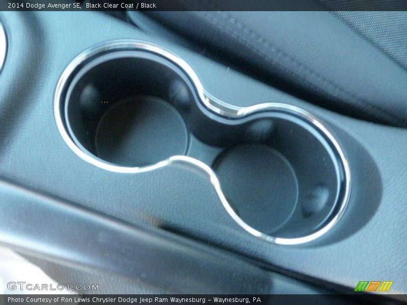 Black Clear Coat / Black 2014 Dodge Avenger SE
