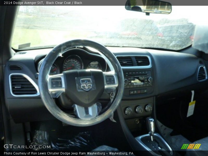 Black Clear Coat / Black 2014 Dodge Avenger SXT