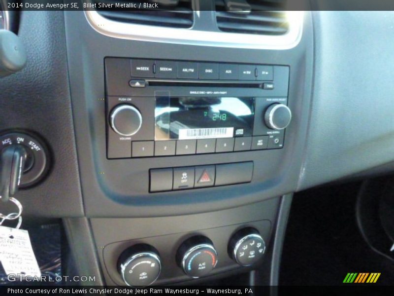 Billet Silver Metallic / Black 2014 Dodge Avenger SE