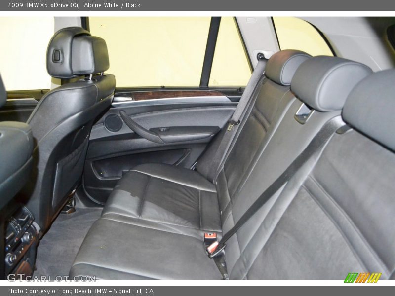 Alpine White / Black 2009 BMW X5 xDrive30i