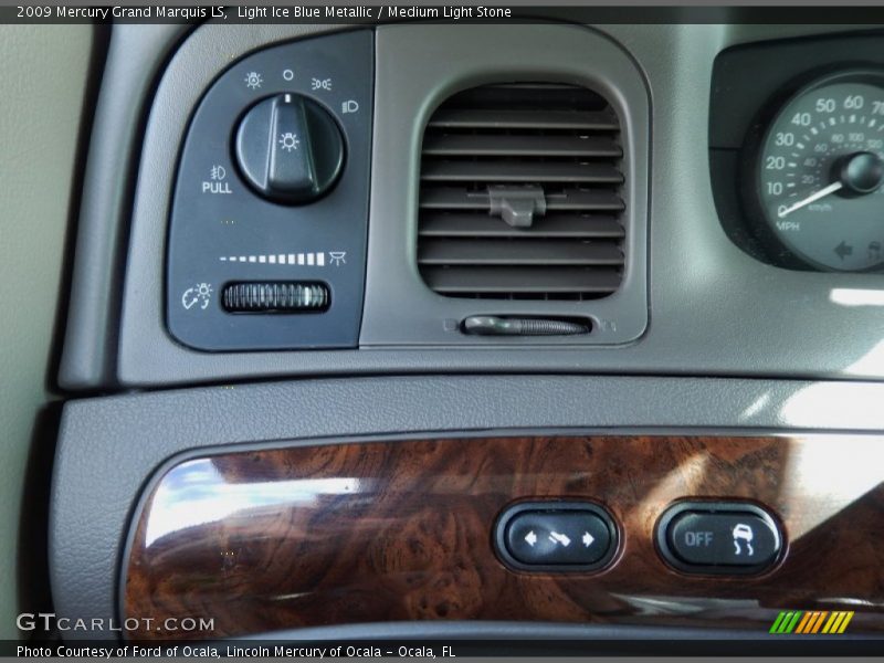 Light Ice Blue Metallic / Medium Light Stone 2009 Mercury Grand Marquis LS