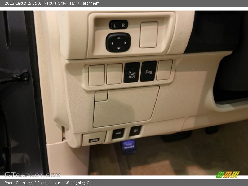 Nebula Gray Pearl / Parchment 2013 Lexus ES 350