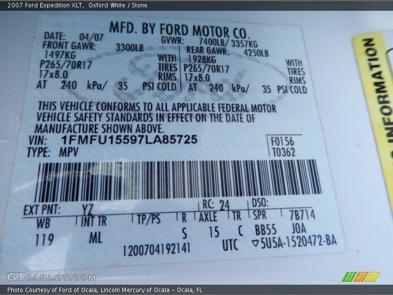 Oxford White / Stone 2007 Ford Expedition XLT