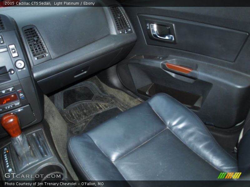 Light Platinum / Ebony 2005 Cadillac CTS Sedan