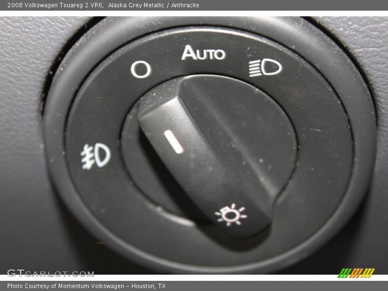 Alaska Grey Metallic / Anthracite 2008 Volkswagen Touareg 2 VR6