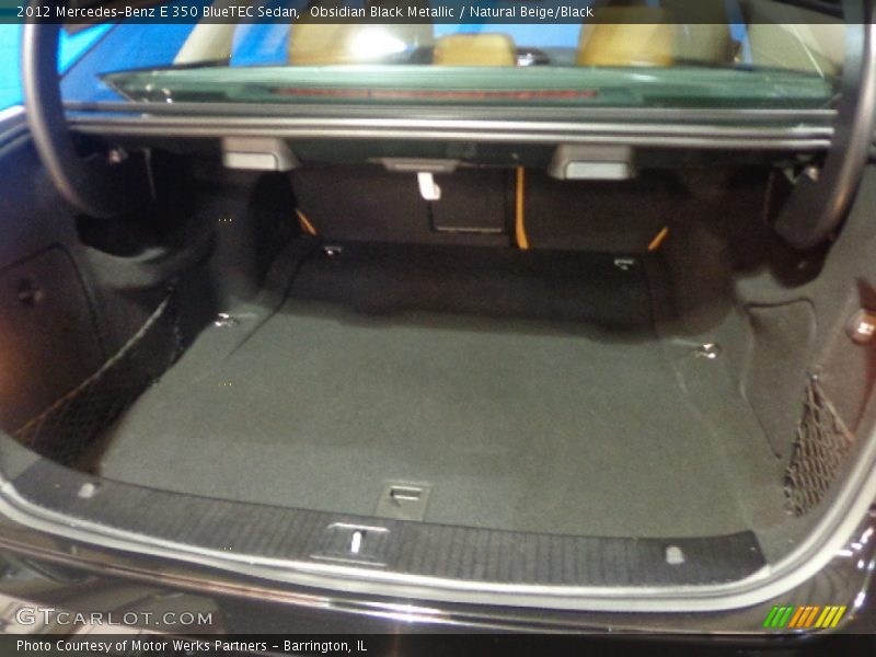 Obsidian Black Metallic / Natural Beige/Black 2012 Mercedes-Benz E 350 BlueTEC Sedan