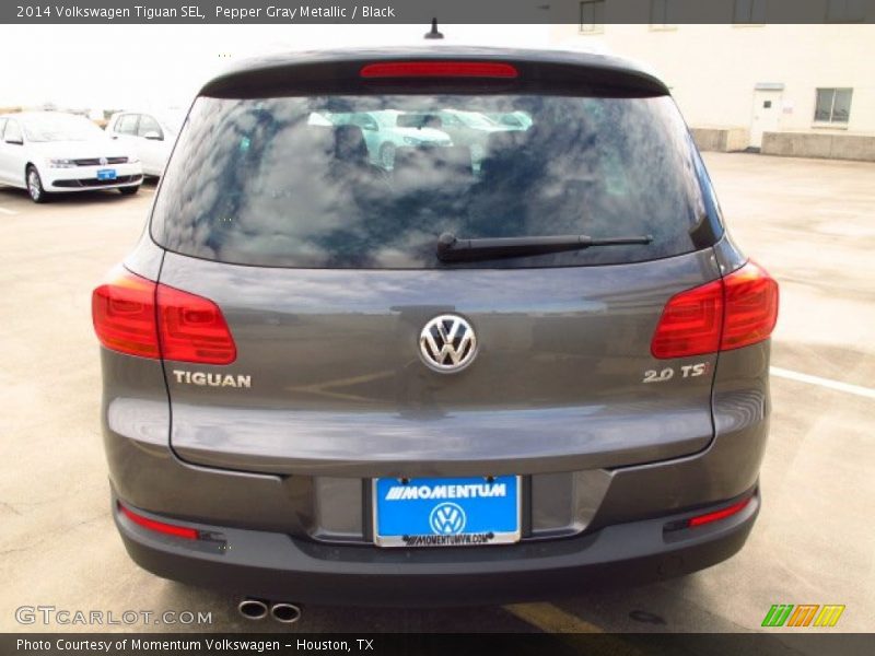 Pepper Gray Metallic / Black 2014 Volkswagen Tiguan SEL