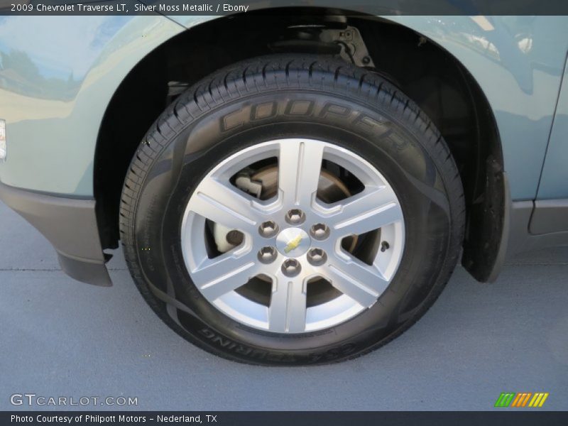 Silver Moss Metallic / Ebony 2009 Chevrolet Traverse LT
