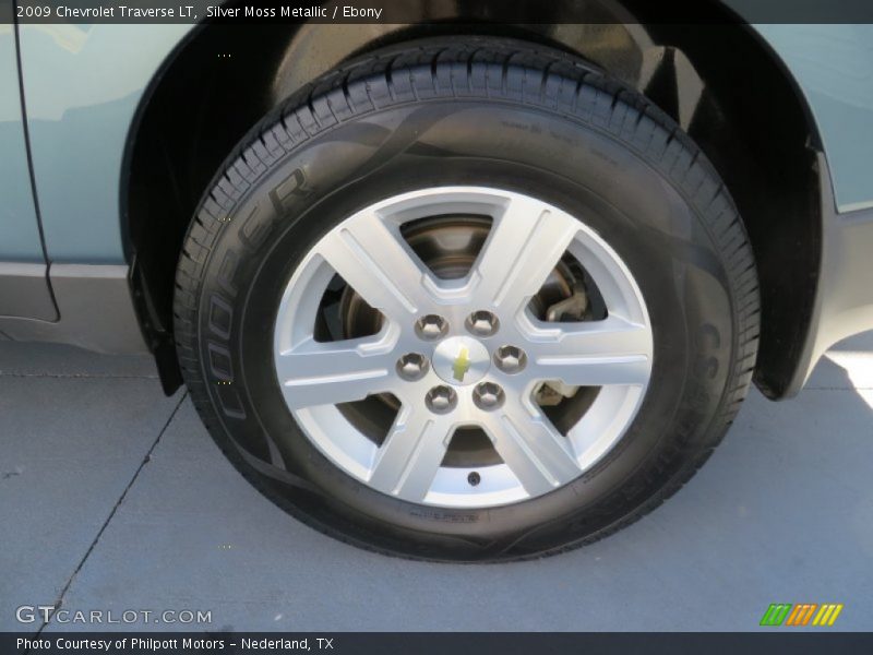 Silver Moss Metallic / Ebony 2009 Chevrolet Traverse LT