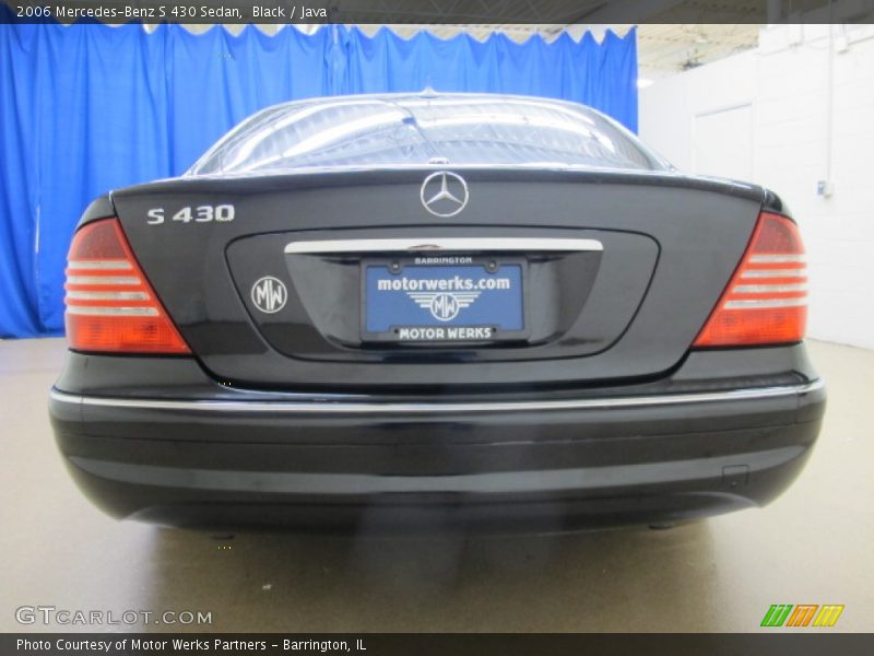 Black / Java 2006 Mercedes-Benz S 430 Sedan