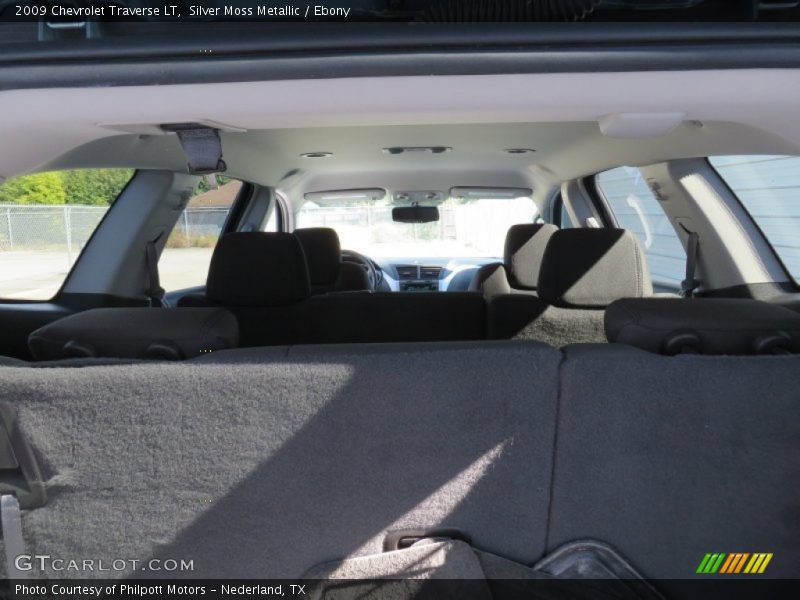 Silver Moss Metallic / Ebony 2009 Chevrolet Traverse LT