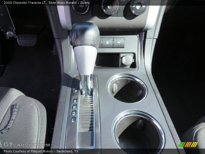 Silver Moss Metallic / Ebony 2009 Chevrolet Traverse LT