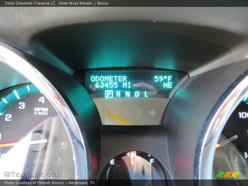 Silver Moss Metallic / Ebony 2009 Chevrolet Traverse LT