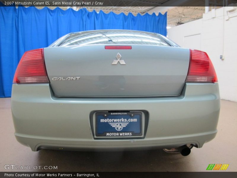 Satin Mesai Gray Pearl / Gray 2007 Mitsubishi Galant ES