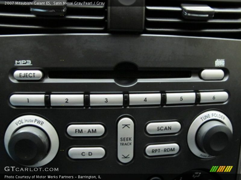 Satin Mesai Gray Pearl / Gray 2007 Mitsubishi Galant ES