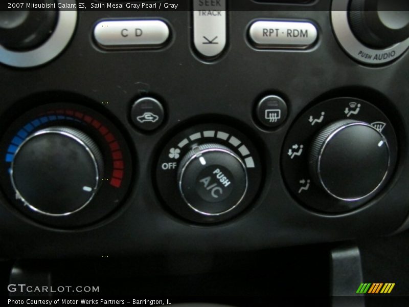 Satin Mesai Gray Pearl / Gray 2007 Mitsubishi Galant ES