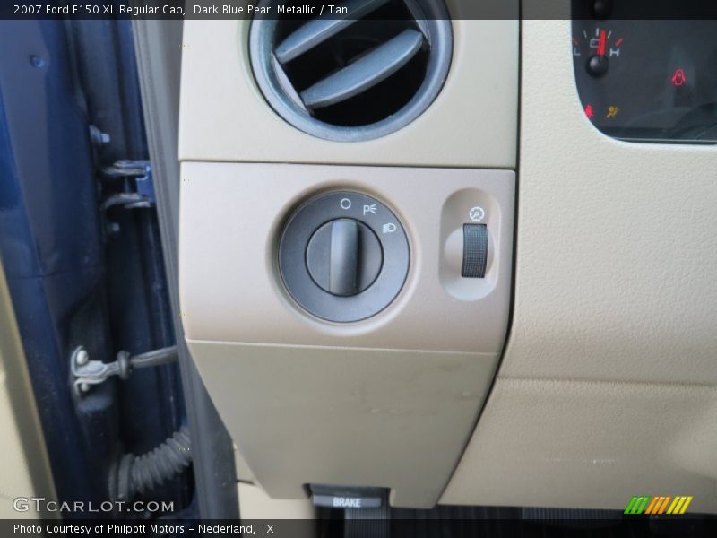 Dark Blue Pearl Metallic / Tan 2007 Ford F150 XL Regular Cab