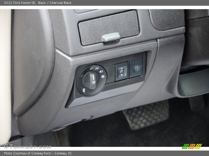 Black / Charcoal Black 2012 Ford Fusion SE
