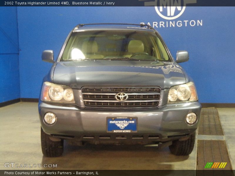 Bluestone Metallic / Ivory 2002 Toyota Highlander Limited 4WD