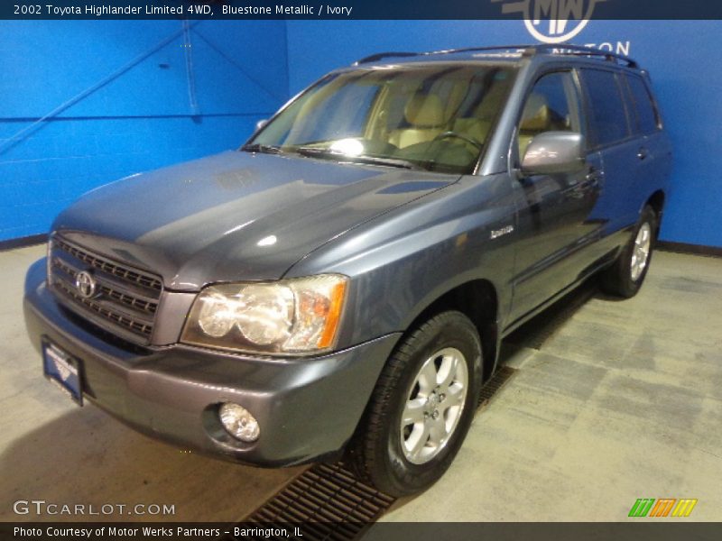 Bluestone Metallic / Ivory 2002 Toyota Highlander Limited 4WD