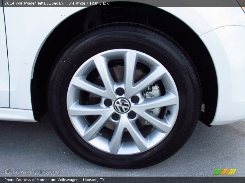Pure White / Titan Black 2014 Volkswagen Jetta SE Sedan