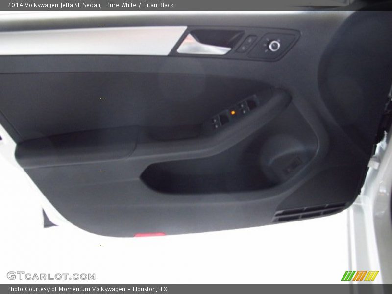 Pure White / Titan Black 2014 Volkswagen Jetta SE Sedan