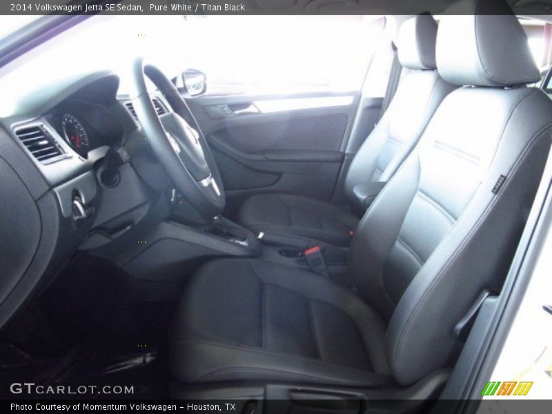 Pure White / Titan Black 2014 Volkswagen Jetta SE Sedan