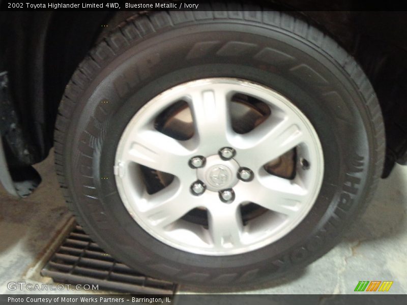 Bluestone Metallic / Ivory 2002 Toyota Highlander Limited 4WD