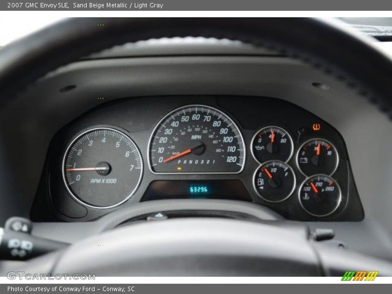 Sand Beige Metallic / Light Gray 2007 GMC Envoy SLE