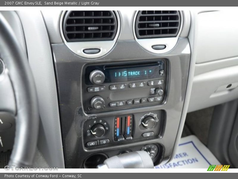 Sand Beige Metallic / Light Gray 2007 GMC Envoy SLE