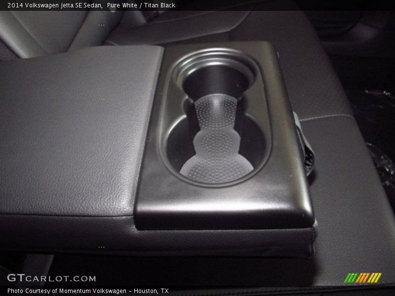 Pure White / Titan Black 2014 Volkswagen Jetta SE Sedan