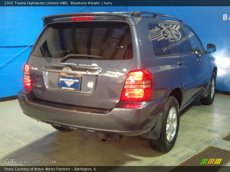 Bluestone Metallic / Ivory 2002 Toyota Highlander Limited 4WD