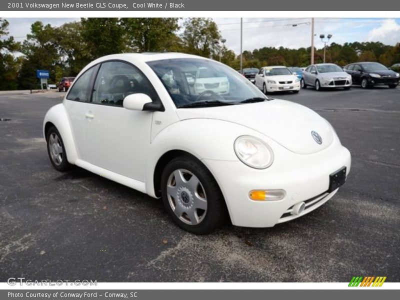 Cool White / Black 2001 Volkswagen New Beetle GLS Coupe