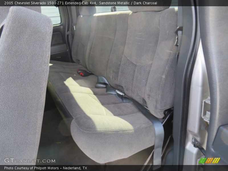 Sandstone Metallic / Dark Charcoal 2005 Chevrolet Silverado 1500 Z71 Extended Cab 4x4