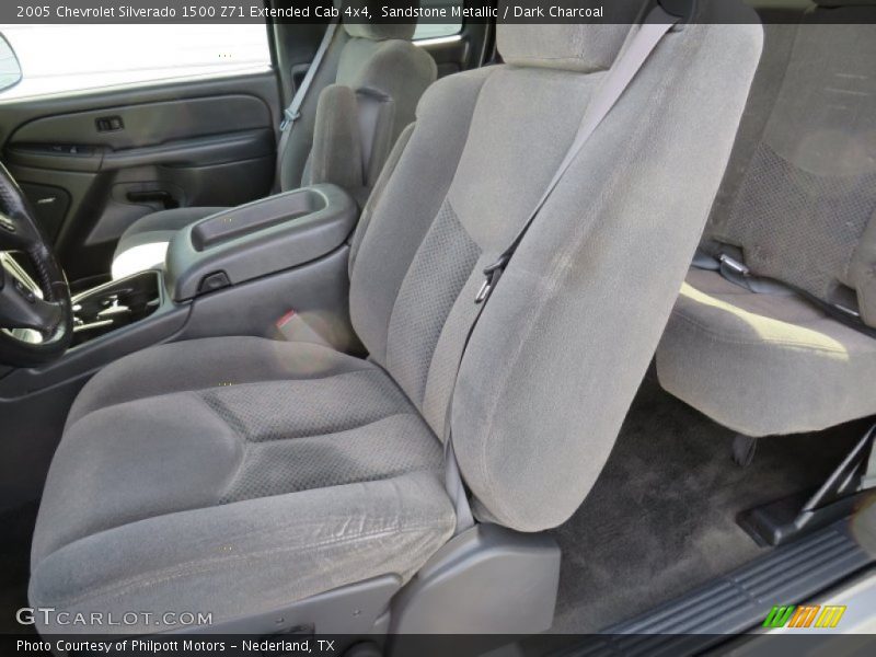 Sandstone Metallic / Dark Charcoal 2005 Chevrolet Silverado 1500 Z71 Extended Cab 4x4