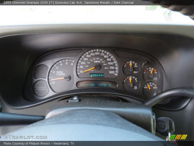 Sandstone Metallic / Dark Charcoal 2005 Chevrolet Silverado 1500 Z71 Extended Cab 4x4