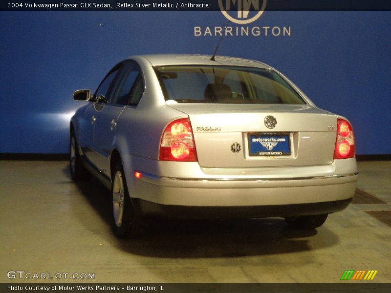 Reflex Silver Metallic / Anthracite 2004 Volkswagen Passat GLX Sedan