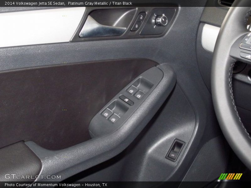 Platinum Gray Metallic / Titan Black 2014 Volkswagen Jetta SE Sedan