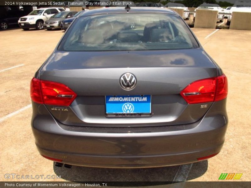 Platinum Gray Metallic / Titan Black 2014 Volkswagen Jetta SE Sedan