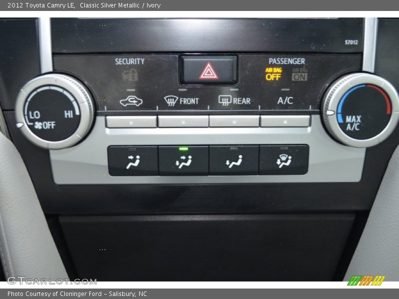 Classic Silver Metallic / Ivory 2012 Toyota Camry LE